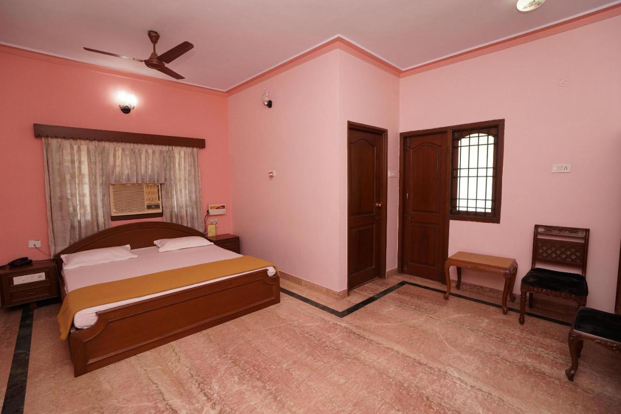 Lloyds Serviced Apartments,Krishna Street,T Nagar Chennai Ngoại thất bức ảnh