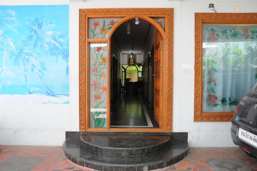 Lloyds Serviced Apartments,Krishna Street,T Nagar Chennai Phòng bức ảnh
