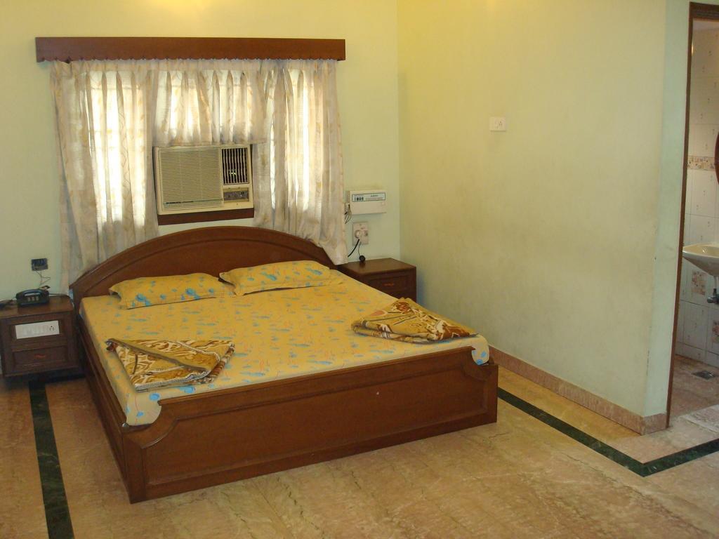 Lloyds Serviced Apartments,Krishna Street,T Nagar Chennai Phòng bức ảnh