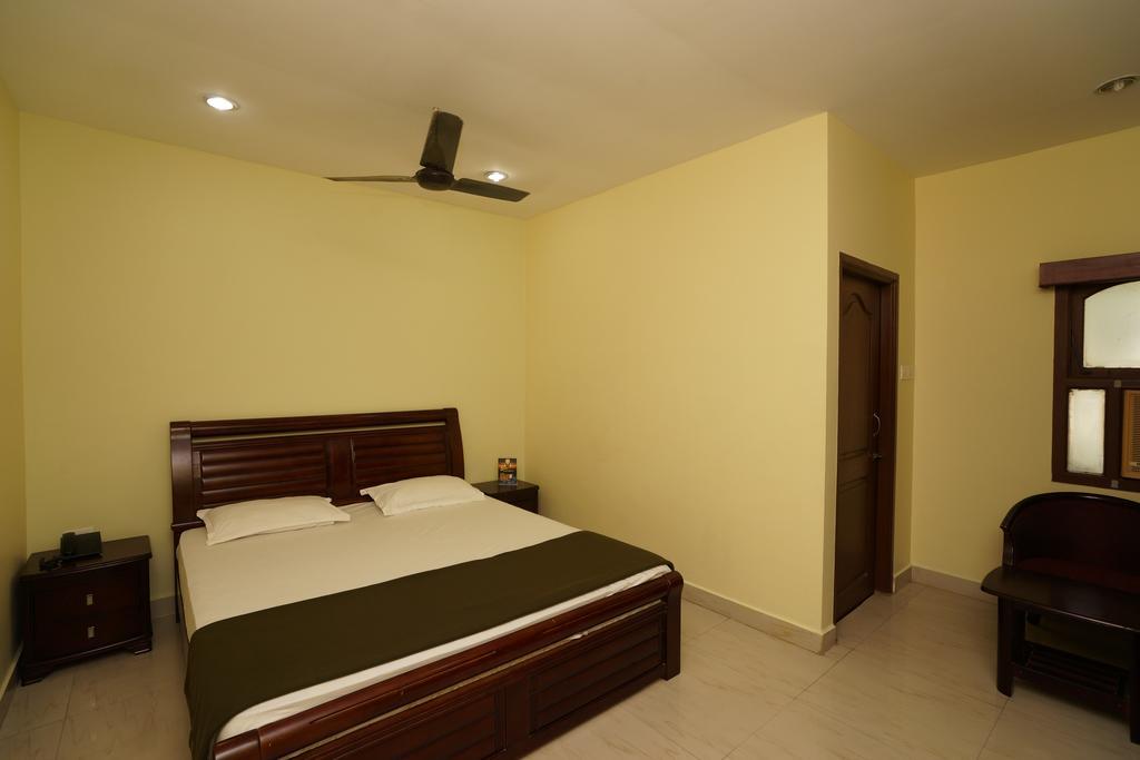 Lloyds Serviced Apartments,Krishna Street,T Nagar Chennai Ngoại thất bức ảnh
