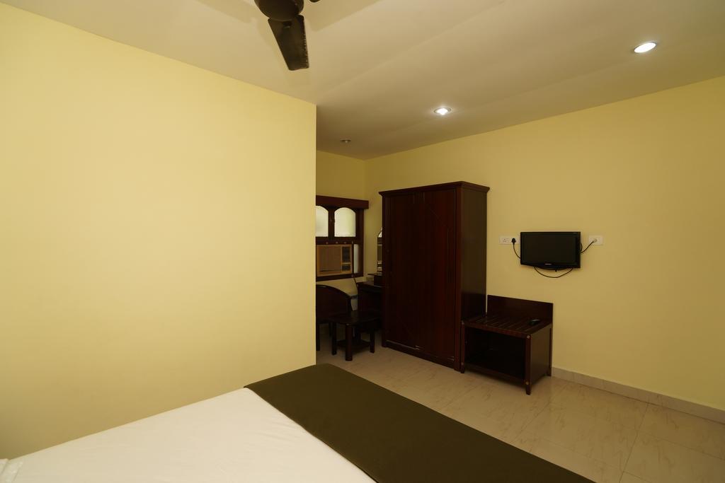 Lloyds Serviced Apartments,Krishna Street,T Nagar Chennai Ngoại thất bức ảnh